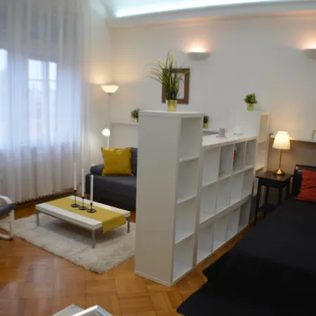 Astoria Flats 2 Apartment Budapest