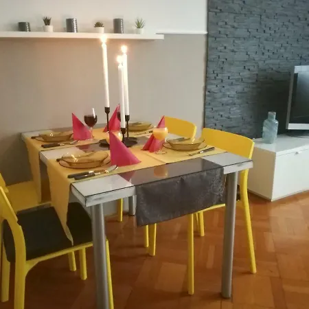 Astoria Flats 2