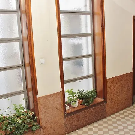 Astoria Flats 2 * Budapeşte