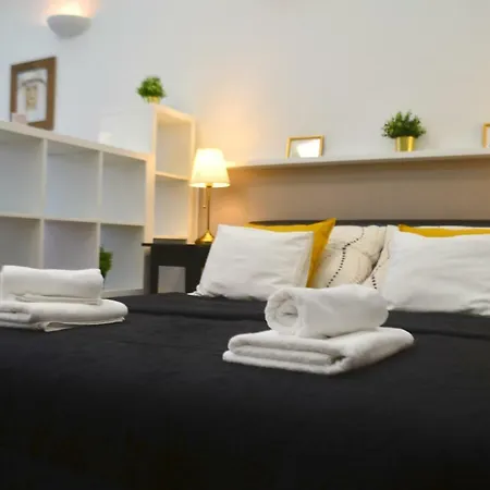 דירה Astoria Flats 2